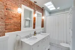 Дизайн ванной в кирпичном доме