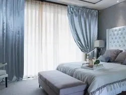 Сочетание серого в спальне шторами фото