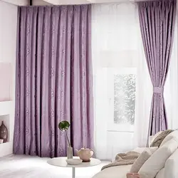 Сиреневый цвет в интерьере гостиной шторы