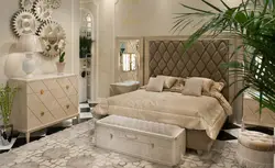 Дизайн спальни с банкеткой