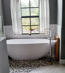 Oval Bathtubs In The Bathroom Interior