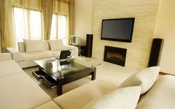 Фото гостиной с телевизором и диваном