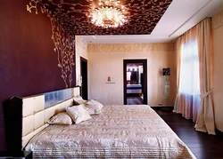 Фото дизайна стен и потолков в спальне