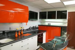 Фото кухни оранжево черные