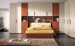 Спальный гарнитур для маленькой спальни со шкафом недорого фото