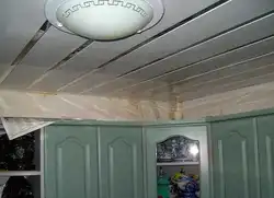 Do-it-yourself panel ceiling in the kitchen photo