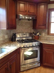 Kitchen design with hob in the corner