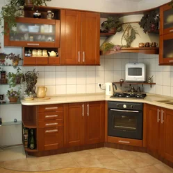 Kitchen design with hob in the corner