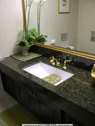 Столешница из искусственного камня в ванной дизайн