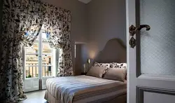Інтэр'ер штор для спальні з адным акном фота