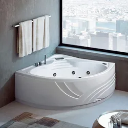 Bathtub With A Semicircular Bathtub Photo