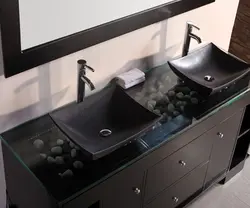 Черная раковина в ванной в интерьере