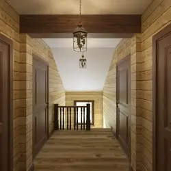 Yog'och uyning fotosurati dizaynidagi dacha koridori