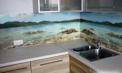 Glass splashback design for kitchen