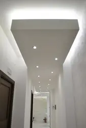 Koridorda alçıpan tavan fotoşəkili