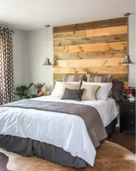 Decorating a bed for a bedroom photo
