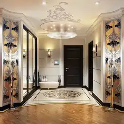 Kvartira fotosuratida katta koridorning dizayni