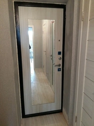 Входные двери с зеркалом интерьер квартиры