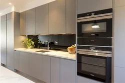 Straight kitchens with built-in appliances photo