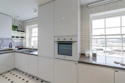 Bright kitchens with built-in appliances photo