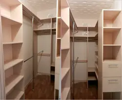 Photo of do-it-yourself dressing rooms in an apartment