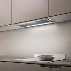 Built-in hood in the kitchen photo
