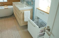 Шкаф для белья в ванной фото