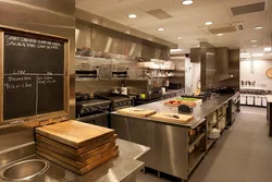 Restaurant kitchen photo