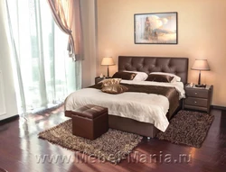 Brown bed in the bedroom design photo