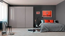 Серый шкаф в интерьере спальни фото