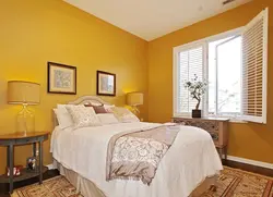 Интерьер в спальню коричневый желтый