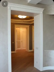 Finishing Of Doorways And Doors In The Apartment Photo