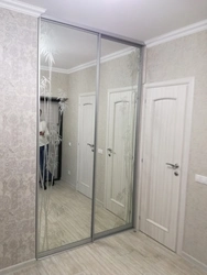 Wardrobe door design photo with mirror