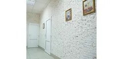 Gypsum tiles in the hallway interior