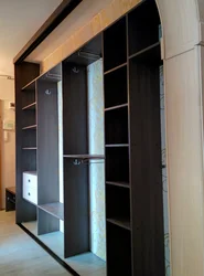 Встроенный шкаф в узкую прихожую фото дизайн