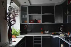 Фото черных кухонь в хрущевке