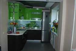 Дызайн кухні ў брэжнеўцы 6 м з халадзільнікам