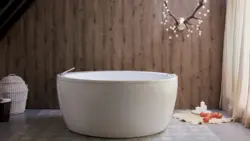 Round bathtub photo design