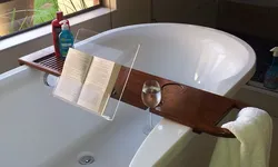 Столік у ванну фота