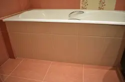 Экран в ванной из плитки фото