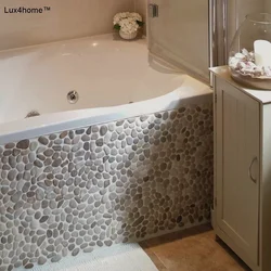 Bath design with pebbles