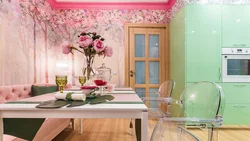 Розовый с зеленым в интерьере кухни