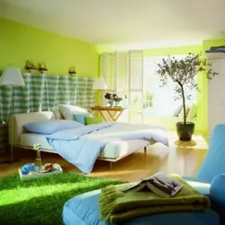 Green and yellow in the bedroom interior