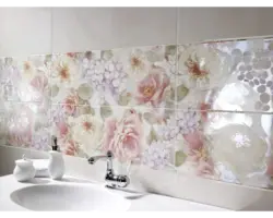 Bathroom Tiles With Flowers Photo