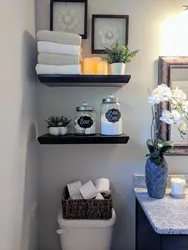 Bath corner shelves interior