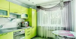 What curtains are suitable for a green kitchen photo