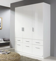 White bedroom wardrobes photo