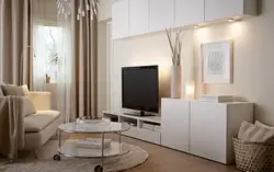 Современная гостиная в светлых тонах дизайн с телевизором