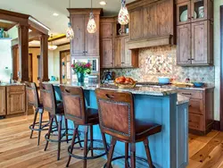 Kitchen design with bar counter Provence