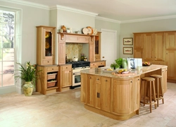 Фото деревянные кухни дуб